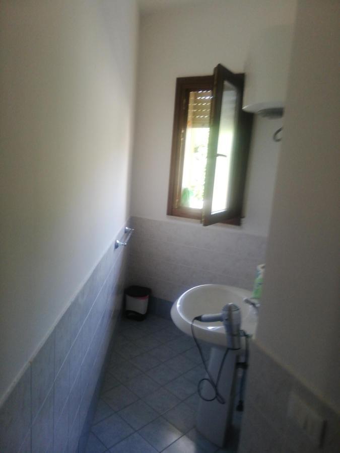 Callipigia Marsala Bagian luar foto